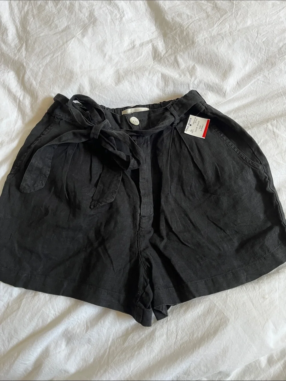 Cloth & Stone black 100% linen belted waist Shorts NWT